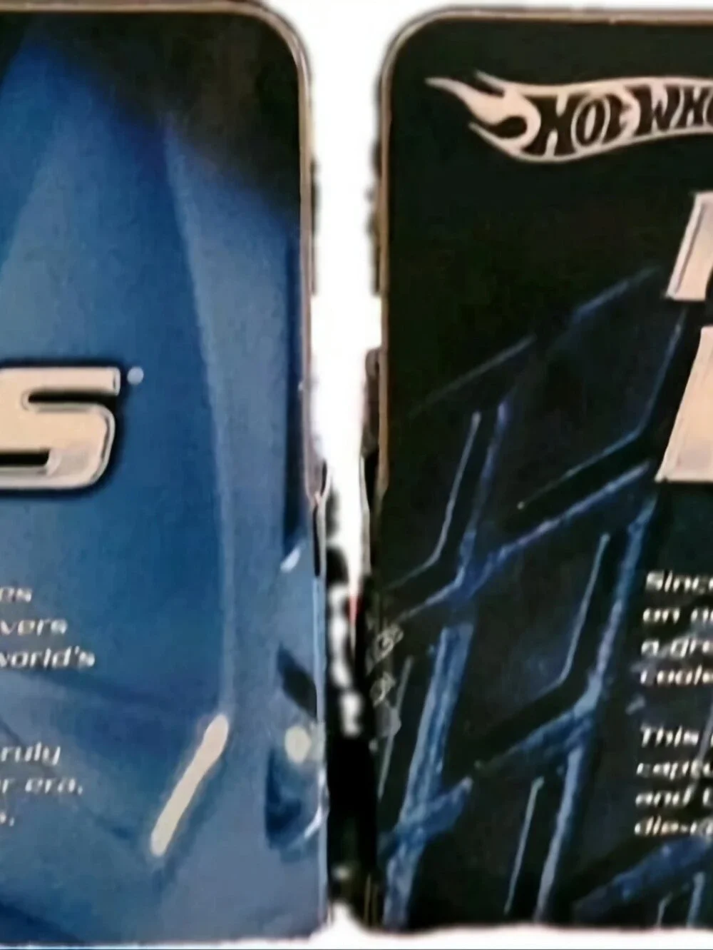 Hot Wheels Real Riders '70 Challenger Silver & Red w '06 Challenger Concept Sets